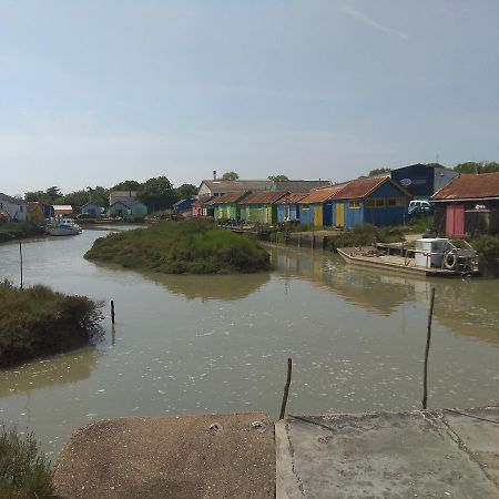 Bed and Breakfast Le Moulin De La Borderie Saint-Pierre-d'Oleron Esterno foto